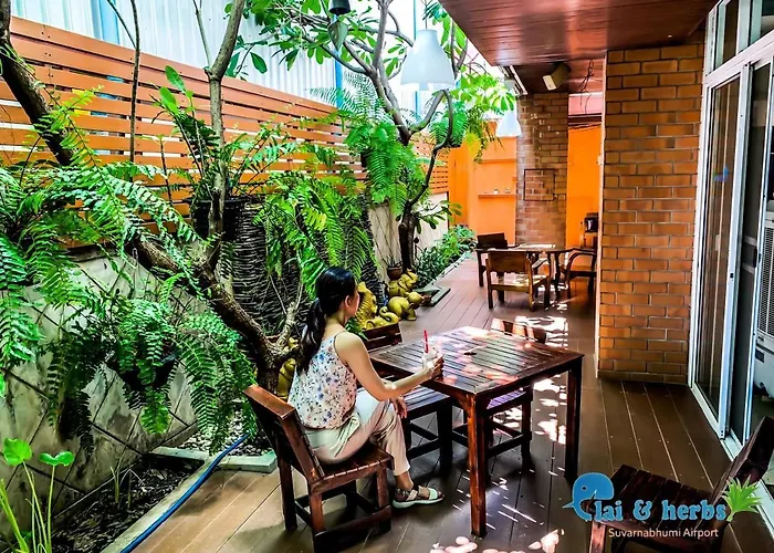 Plai And Herbs Suvarnabhumi Airport 3* 曼谷