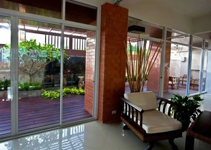 Plai And Herbs Suvarnabhumi Airport 曼谷