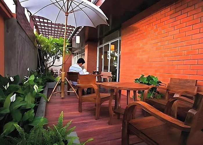 Plai And Herbs Suvarnabhumi Airport 酒店 曼谷